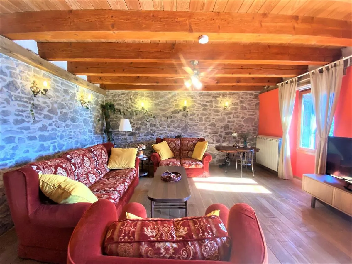 Villa Salvia - Holiday House With Pool - Jurdani Ferienhaus
